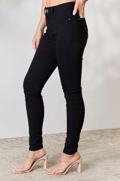 Astrid Hyperstretch Mid-Rise Skinny Jeans