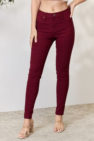 Amelie Hyperstretch Mid-Rise Skinny Jeans