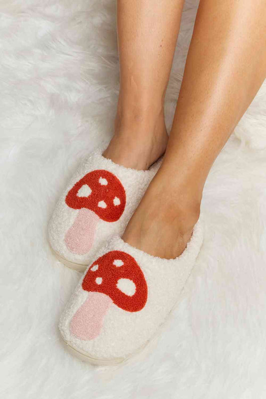 Margaret Mushroom Plush Slide Slippers